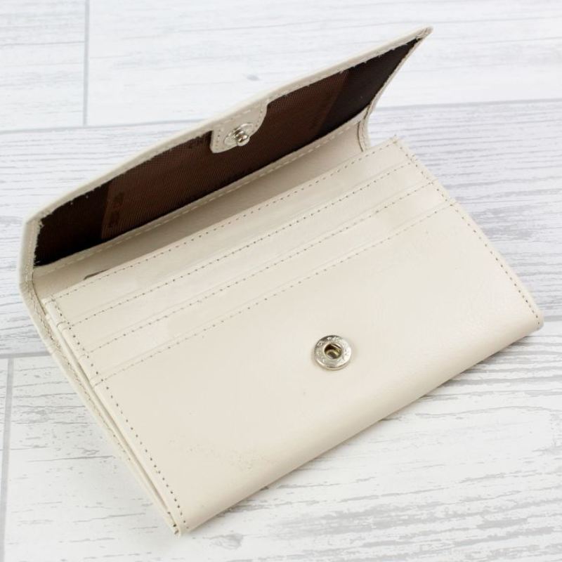 Personalised Classic Cream Leather Purse product image