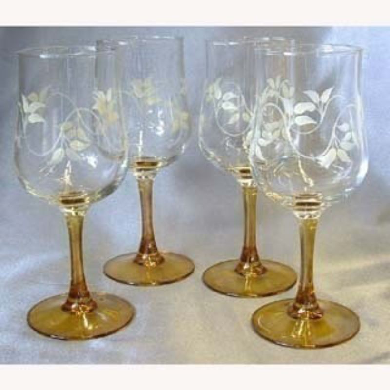 Hand Painted Wine Glasses The Personalised Gift Shop
