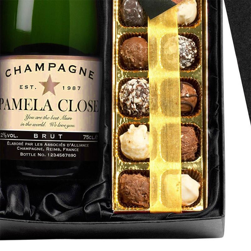 Personalised Champagne and Chocolates Gift Set product image