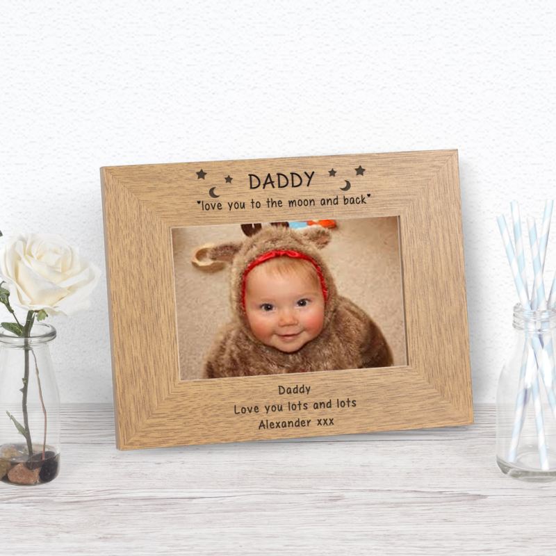 Daddy love you to the moon and back wood frame 6 x 4 product image
